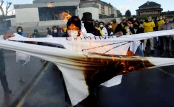 Manifestación contra el cierre de la factoría eólica de Siemens Gamesa en As Somozas. Kiko Delgado/EFE