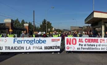 Movilizaciones de protesta contra los despidos de Ferroglobe en Huesca / UGT