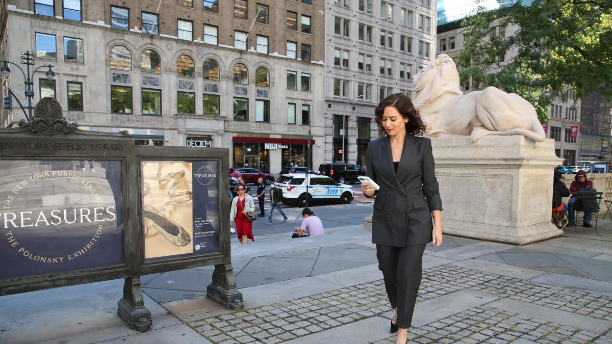 Isabel Díaz Ayuso, en Nueva York, con un traje de Zara