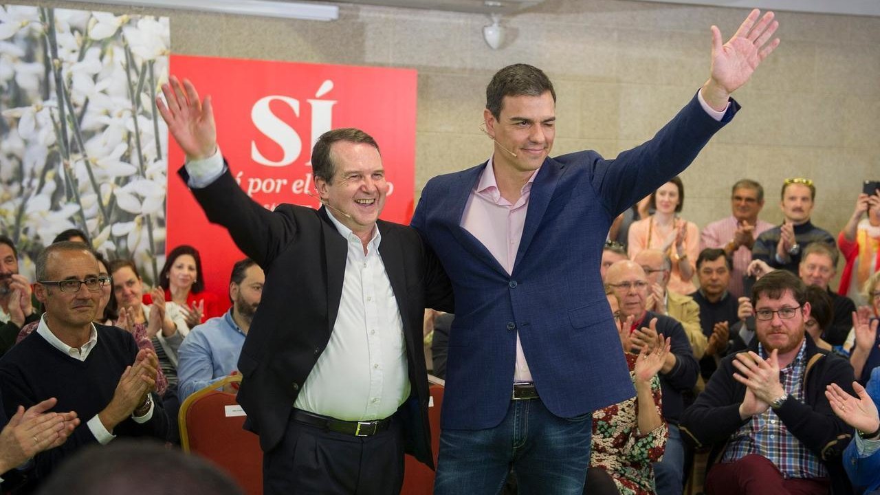 Abel Caballero, alcalde de Vigo, con Pedro Sánchez