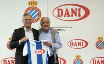 Daniel Sánchez Llibre, presidente de Conservas Cuca, durante la firma de un patrocinio con el Espanyol / Espanyol