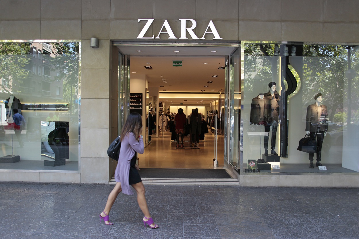 Imagen de archivo de un establecimiento de Zara. Foto: EFE