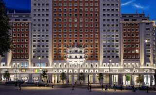 Inditex inaugurará sus nuevas tiendas de Zara y Stradivarius en el edificio España, en Madrid, este abril