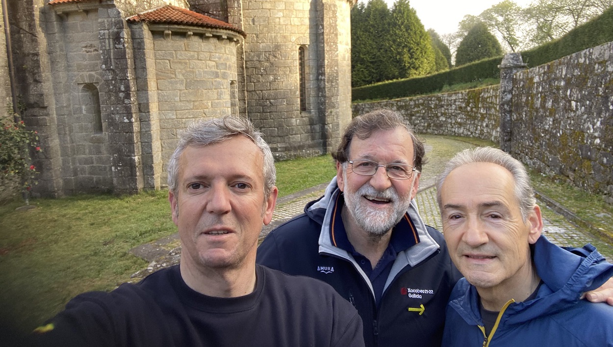 El aún vicepresidente de la Xunta, Alfonso Rueda, esta Semana Santa, con Mariano Rajoy