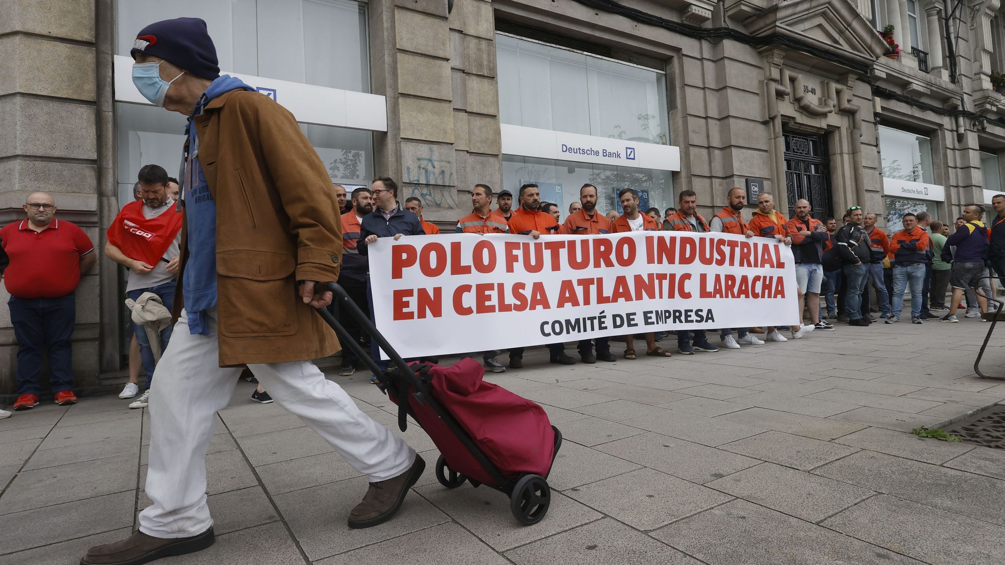 Protesta de los trabajadores de Celsa en A Coruña / EFE