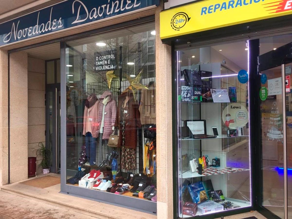 escaparate de comercio en Galicia