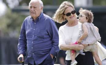 Amancio Ortega con su mujer, Flora Pérez Marcote