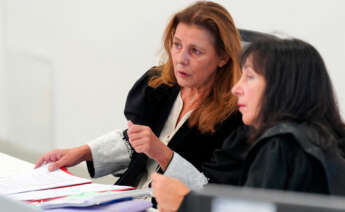 La jueza Elena Fernández Curràs durante el juicio por el accidente del Alvia, en la Cidade de la Cultura de Santiago de Compostela