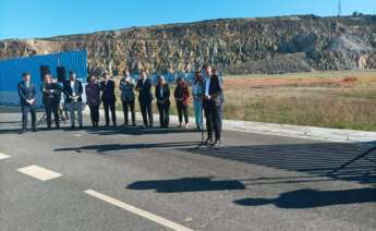 Visita a las obras de conexión ferroviaria al puerto exterior de A Coruña por parte de autoridades