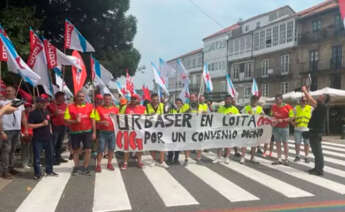 Trabajadores de Urbaser Santiago se manifiestan por "un convenio digno"