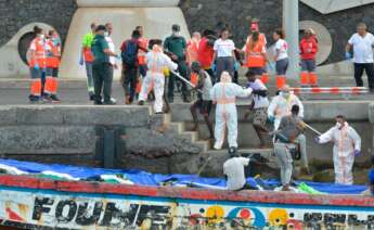 Dos cayucos con más de 240 personas a bordo, varias de ellas menores de edad, han sido rescatadas en las últimas horas al sur de El Hierro