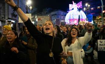 Miles de mujeres salieron a la calle en las principales ciudades de Galicia dentro de las marchas convocadas por el 25N