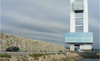Imagen de archivo de la torre de control marítimo de A Coruña, que albergaba la sede del Cepreco