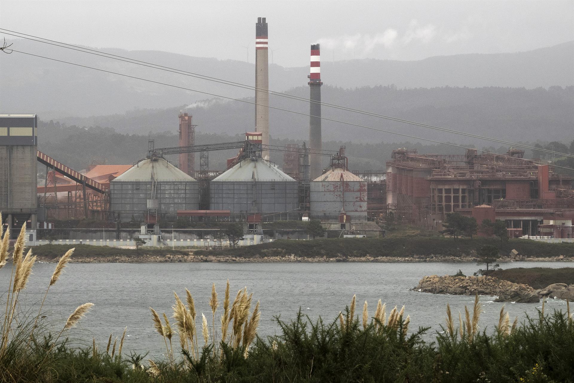 Fábrica de Alcoa en San Cibrao / EFE