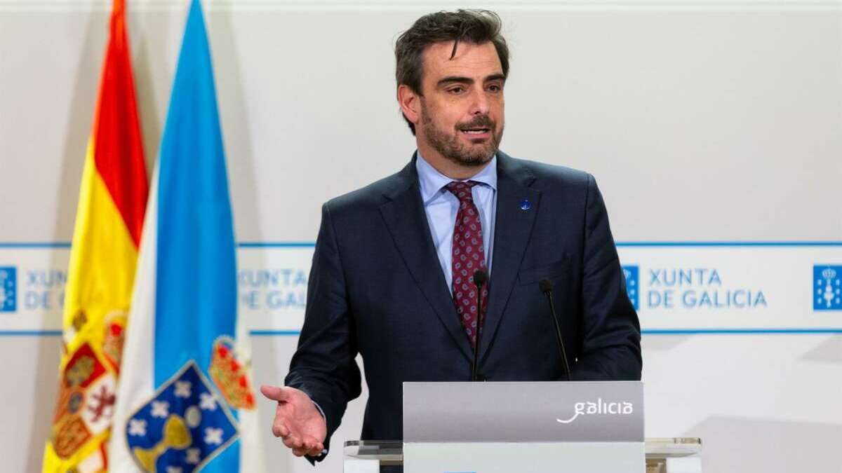El conselleiro de Presidencia, Xustiza y Deporte, Diego Calvo, en la rueda de prensa del Consello de la Xunta / Xunta