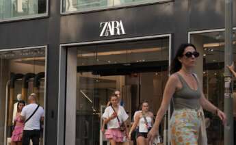 Escaparates de tiendas Inditex en Barcelona