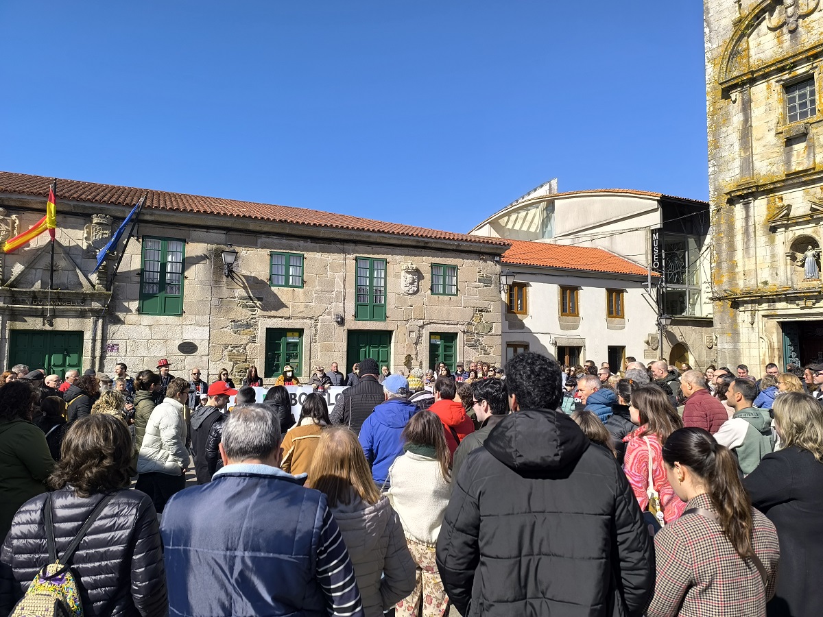Concentración en Melide convocada por Ulloa Viva contra el proyecto de Altri