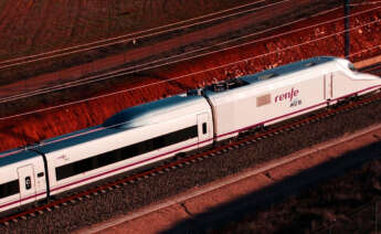 Imagen de archivo de un tren AVE de Renfe