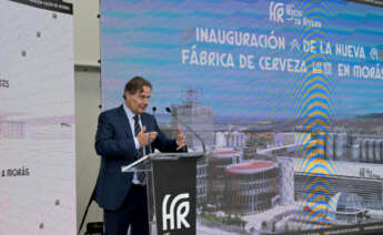 El presidente ejecutivo de Corporación Hijos Rivera S.L., Ignacio Rivera, durante la inauguración de la segunda fábrica de Estrella Galicia en el polígono de Morás / M. Dylan (Europa Press)