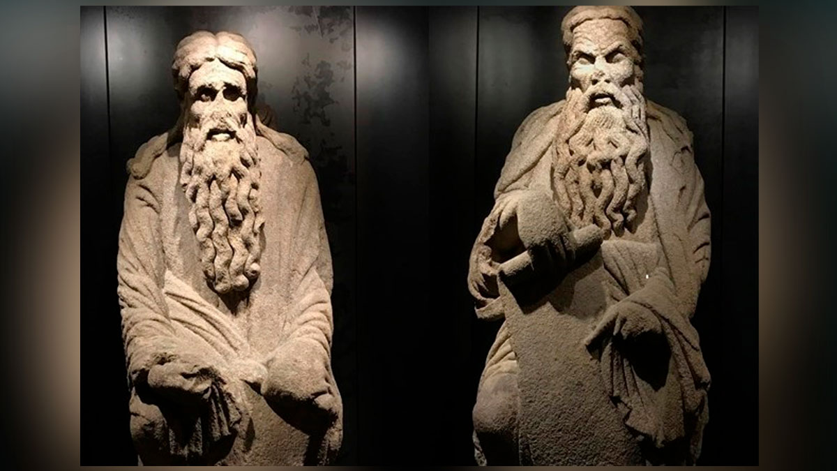 Estatuas de Isaac y Abraham, obras del Mestre Mateo