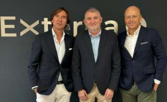 De izquierda a derecha: Pastor López Docampo (CEO de Externa), Fernando J. Duce (director de Externa en Aragón) y Fernando Berdugo (director general de Externa) / Externa