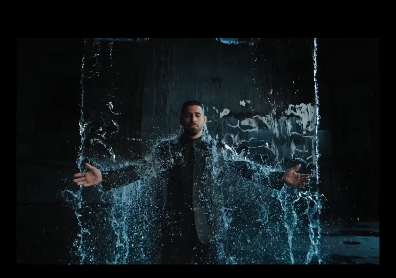 Ilia Topuria, en el anuncio de Adolfo Domínguez