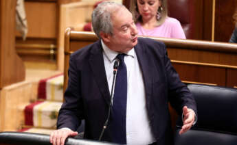 El ministro de Industria y Turismo, Jordi Hereu, durante una sesión de control al Gobierno, en el Congreso de los Diputados