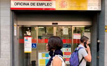 Oficina de empleo. Eduardo Parra