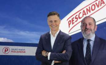 Fotomontaje con el presidente y consejero delegado de Nueva Pescanova, Jacinto Benavent y Jorge Escudero, y las instalaciones del grupo en Chapela como fondo