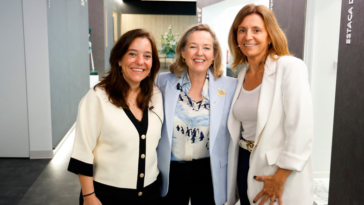 Inés Rey, Nadia Calviño y Ángeles Ríos