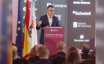 El conselleiro de Emprego, Comercio e Emigración, José González, en la clausura de la VI edición de O Encontro da Toxa
