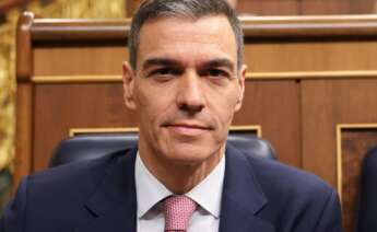 (Foto de ARCHIVO) El presidente del Gobierno, Pedro Sánchez, durante una sesión de control al Gobierno en el Congreso de los Diputados, a 14 de mayo de 2025, en Madrid (España). Durante el pleno, el Congreso ha rendido cuentas sobre el apagón general del pasado 28 de abril, cuyas causas todavía se desconocen. En paralelo a la investigación del Ejecutivo, la Comisión Nacional de los Mercados y la Competencia (CNMC) también realizará una investigación del apagón. Marta Fernández / Europa Press 14 MAYO 2025;GOBIERNO;CONGRESO;APAGON 14/5/2025