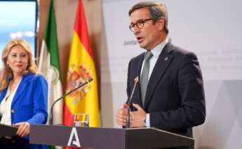 El consejero de Política Industrial y Energía, Jorge Paradela, durante la rueda de prensa posterior al Consejo del Gobierno del 8 de enero.