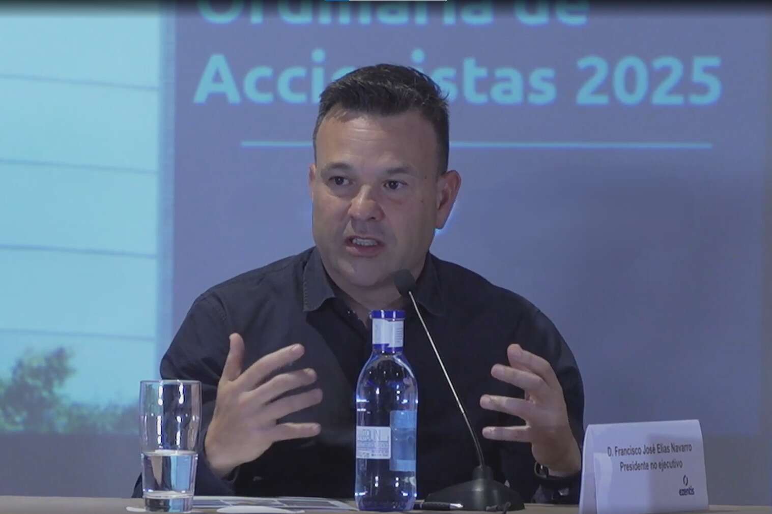 José Elías, presidente de Ezentis, durante la última junta general de accionistas de la empresa sevillana.