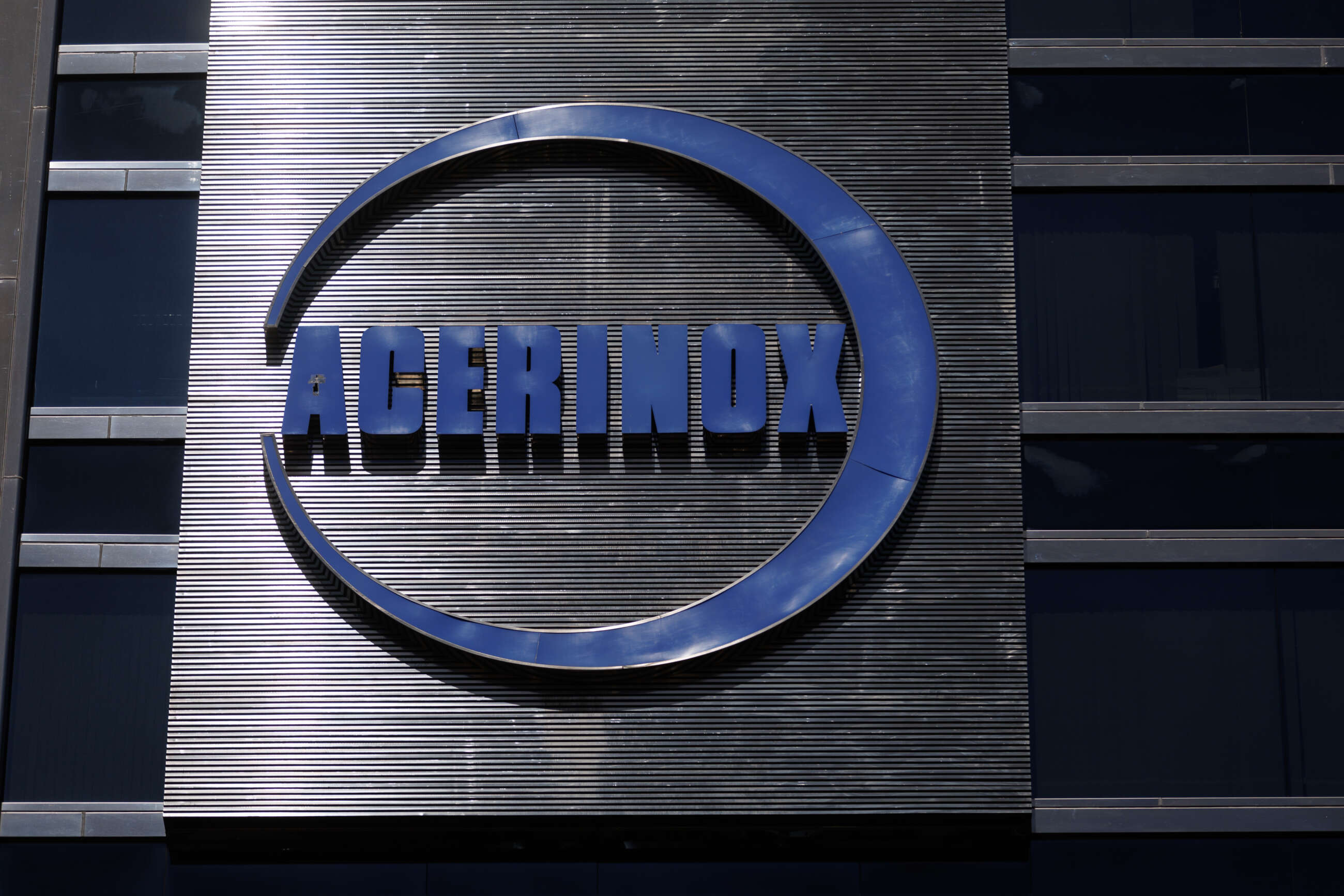 Fachada de la sede de Acerinox en Madrid.