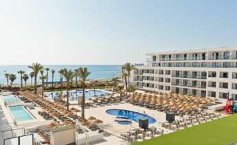 Best Oasis Tropical, en Mojácar (Almería), tras ser reformado.