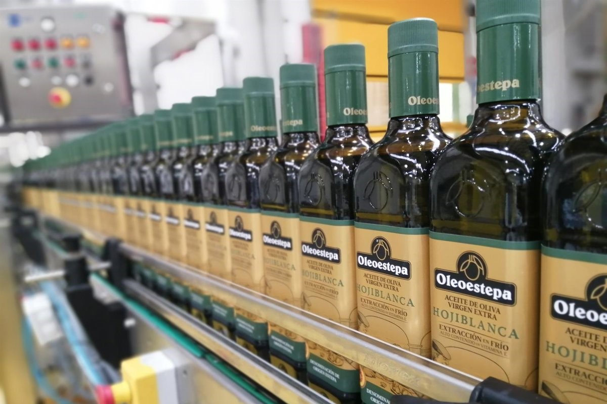 Producción de aceite de oliva de Oleoestepa