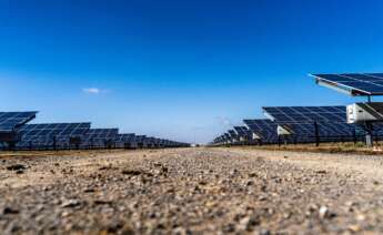 Planta fotovoltaica de Amazon.