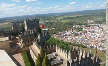 Vista aérea del castillo de Almodóvar del Río, en Córdoba.