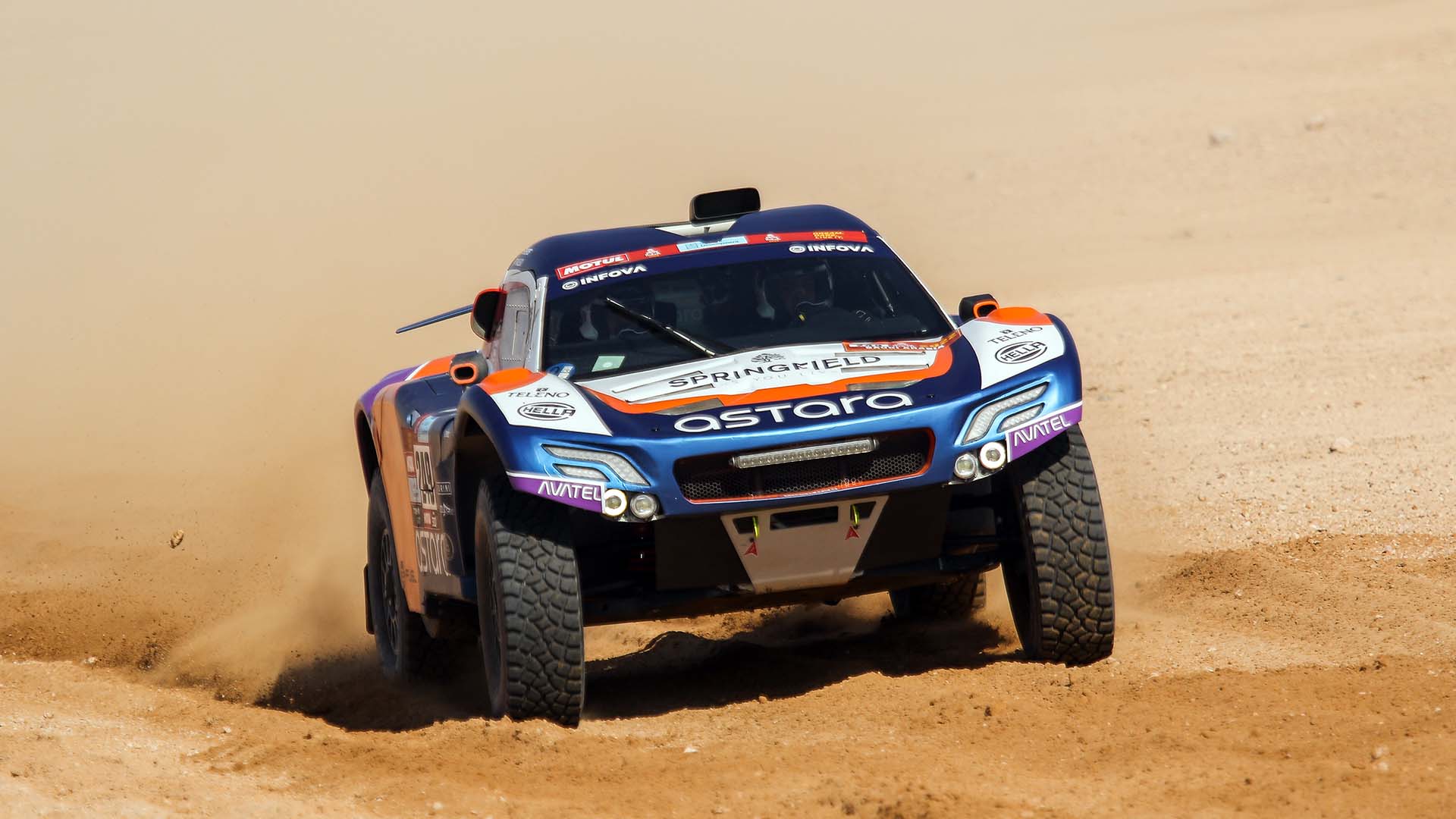 El equipo español Astara participó en el pasado rally Dakar con dos buggies propulsados por e-fuel. En 2023 repetirá la experiencia con tres coches.