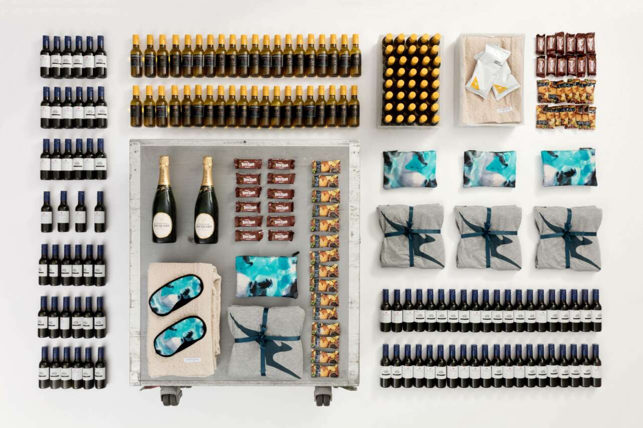 Kit de bebidas y amenities de Qantas. Foto: Qantas