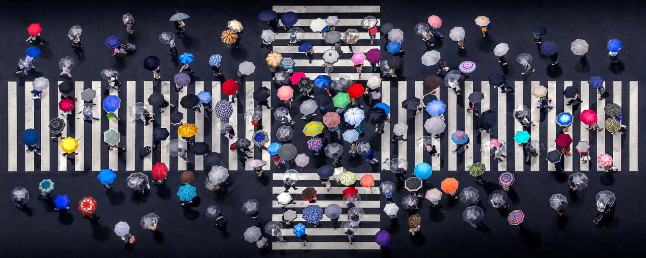 Umbrella-Crossing_Daniel_Bonte_Aerial-Photography-Awards-2020