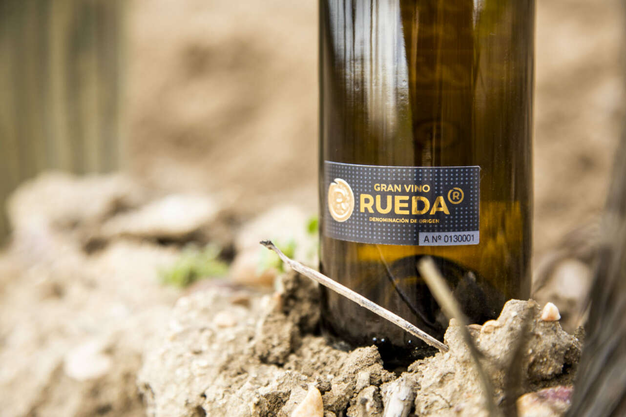 Etiqueta Gran Vino de Rueda.
