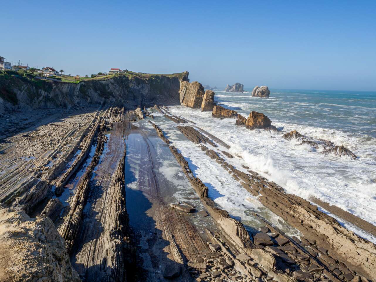 Playa en la Costa Quebrada (Cantabria)